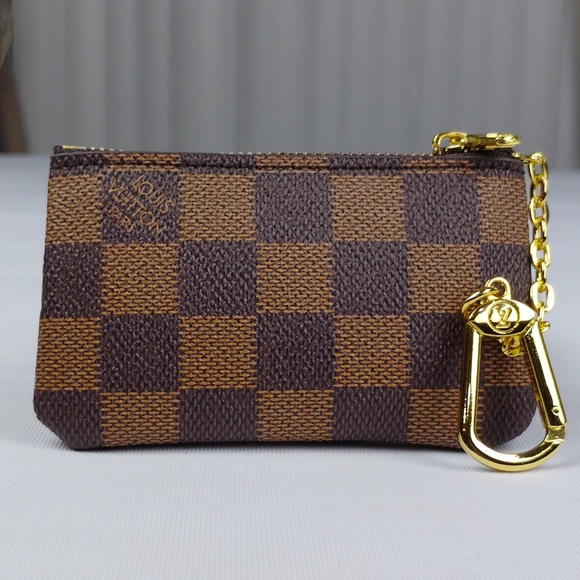 Monogramed Accessories - Monogramed Credit Card And Key Chain Case.